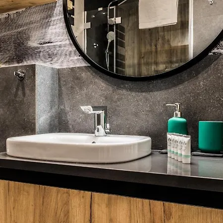 Przy Bystrej 500m Do Krupowek - Odkryj